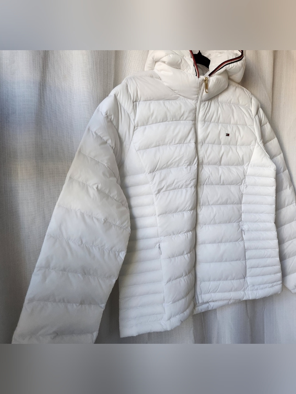 NWT Tommy Hilfiger White Quilted Hooded Zip Up Puffer Size M - Picture 4 of 13